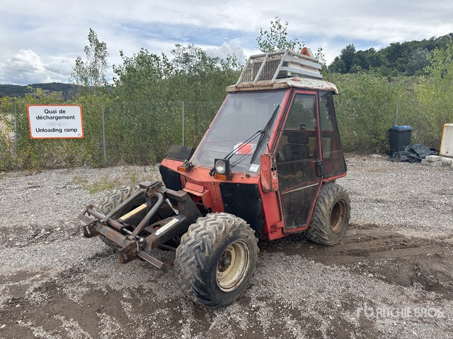 1994 Aebi TT90 4WD Tracteur Agricole Utility Tractor - Traktori: kuva 1994 Aebi TT90 4WD Tracteur Agricole Utility Tractor - Traktori 1994 Aebi TT90 4WD Tracteur Agricole Utility Tractor - Traktori: kuva 1994 Aebi TT90 4WD Tracteur Agricole Utility Tractor - Traktori