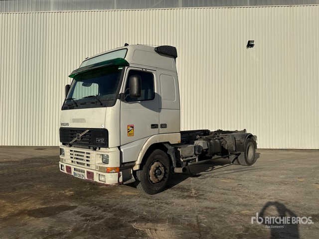 1998 Volvo FH12-380 4x2 Camion Ampliroll 4x2 Roll-Off Truck - Koukkulava kuorma-auto: kuva 1998 Volvo FH12-380 4x2 Camion Ampliroll 4x2 Roll-Off Truck - Koukkulava kuorma-auto 1998 Volvo FH12-380 4x2 Camion Ampliroll 4x2 Roll-Off Truck - Koukkulava kuorma-auto: kuva 1998 Volvo FH12-380 4x2 Camion Ampliroll 4x2 Roll-Off Truck - Koukkulava kuorma-auto