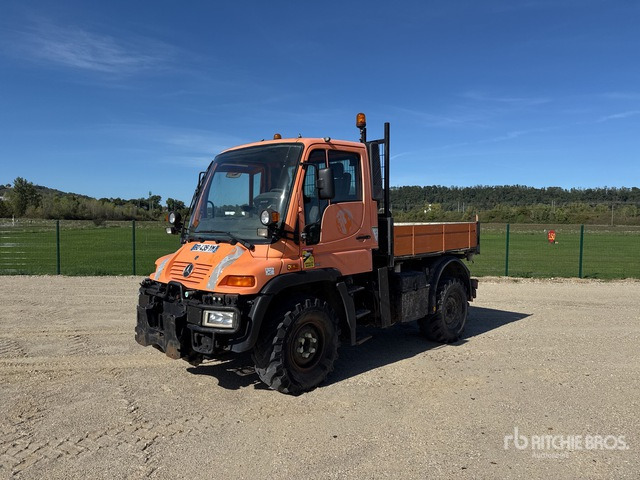 2000 Mercedes-Benz Unimog 405 U300 Camion Benne S/A Dump Truck - Kippiauto kuorma-auto: kuva 2000 Mercedes-Benz Unimog 405 U300 Camion Benne S/A Dump Truck - Kippiauto kuorma-auto 2000 Mercedes-Benz Unimog 405 U300 Camion Benne S/A Dump Truck - Kippiauto kuorma-auto: kuva 2000 Mercedes-Benz Unimog 405 U300 Camion Benne S/A Dump Truck - Kippiauto kuorma-auto