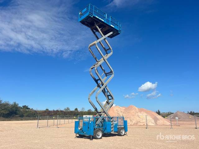 2001 Genie GS4390 4x4 Nacelle Ciseaux Scissor Lift - Saksilava: kuva 2001 Genie GS4390 4x4 Nacelle Ciseaux Scissor Lift - Saksilava 2001 Genie GS4390 4x4 Nacelle Ciseaux Scissor Lift - Saksilava: kuva 2001 Genie GS4390 4x4 Nacelle Ciseaux Scissor Lift - Saksilava