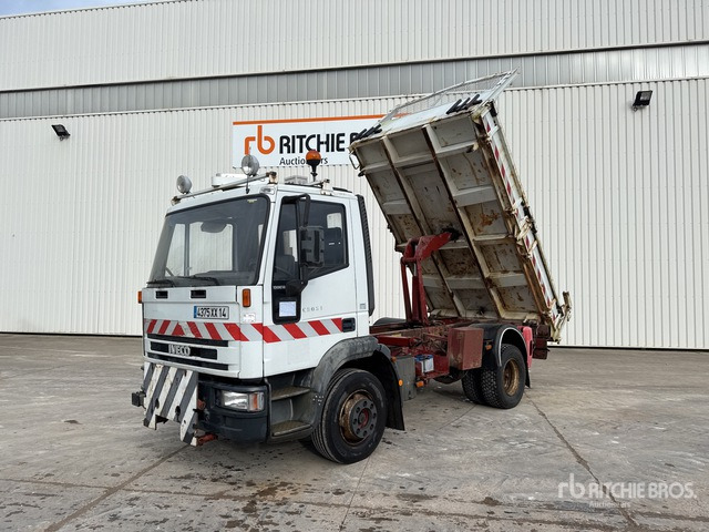 2002 Iveco 130E18 Camion Benne 4x2 S/A Dump Truck - Kippiauto kuorma-auto: kuva 2002 Iveco 130E18 Camion Benne 4x2 S/A Dump Truck - Kippiauto kuorma-auto 2002 Iveco 130E18 Camion Benne 4x2 S/A Dump Truck - Kippiauto kuorma-auto: kuva 2002 Iveco 130E18 Camion Benne 4x2 S/A Dump Truck - Kippiauto kuorma-auto