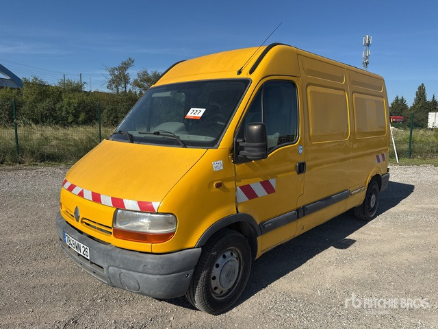 2003 Renault Master dci 90 Vehicule Utilitaire (Inoperable) Cargo Van - Pakettiauto: kuva 2003 Renault Master dci 90 Vehicule Utilitaire (Inoperable) Cargo Van - Pakettiauto 2003 Renault Master dci 90 Vehicule Utilitaire (Inoperable) Cargo Van - Pakettiauto: kuva 2003 Renault Master dci 90 Vehicule Utilitaire (Inoperable) Cargo Van - Pakettiauto