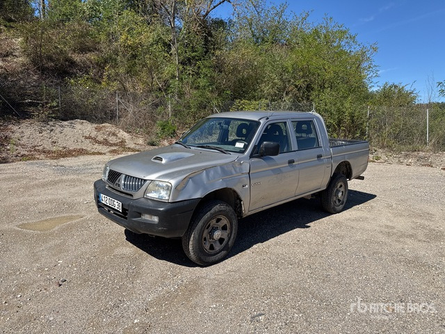 2006 Mitsubishi L200 4x4 Dual Cab Pickup - Avolava-auto: kuva 2006 Mitsubishi L200 4x4 Dual Cab Pickup - Avolava-auto 2006 Mitsubishi L200 4x4 Dual Cab Pickup - Avolava-auto: kuva 2006 Mitsubishi L200 4x4 Dual Cab Pickup - Avolava-auto