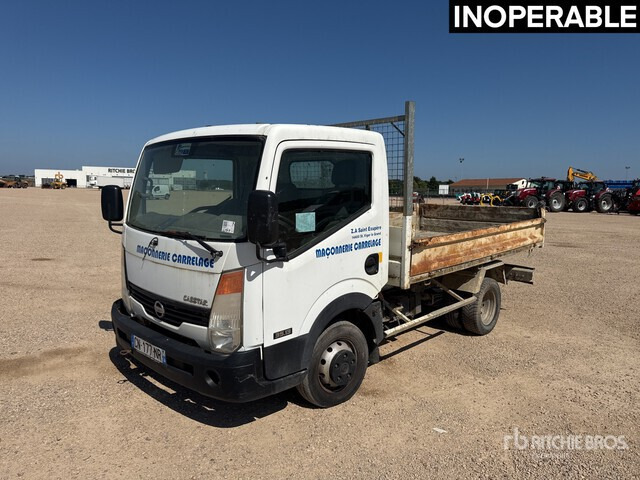 2008 Nissan Cabstar 35.13 Camion Benne (Inoperable) Dump Truck: Light Duty - Kippiauto kuorma-auto: kuva 2008 Nissan Cabstar 35.13 Camion Benne (Inoperable) Dump Truck: Light Duty - Kippiauto kuorma-auto 2008 Nissan Cabstar 35.13 Camion Benne (Inoperable) Dump Truck: Light Duty - Kippiauto kuorma-auto: kuva 2008 Nissan Cabstar 35.13 Camion Benne (Inoperable) Dump Truck: Light Duty - Kippiauto kuorma-auto