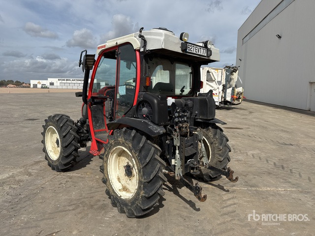 2008 Reformwerk Mounty 100 Tracteur Agricole 4WD Tractor - Traktori: kuva 2008 Reformwerk Mounty 100 Tracteur Agricole 4WD Tractor - Traktori 2008 Reformwerk Mounty 100 Tracteur Agricole 4WD Tractor - Traktori: kuva 2008 Reformwerk Mounty 100 Tracteur Agricole 4WD Tractor - Traktori