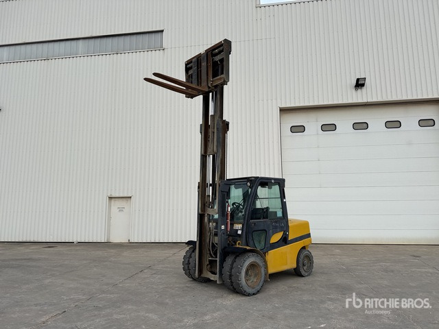 2008 Yale GDP50VX Chariot Elevateur Forklift - Vastapainotrukki: kuva 2008 Yale GDP50VX Chariot Elevateur Forklift - Vastapainotrukki 2008 Yale GDP50VX Chariot Elevateur Forklift - Vastapainotrukki: kuva 2008 Yale GDP50VX Chariot Elevateur Forklift - Vastapainotrukki