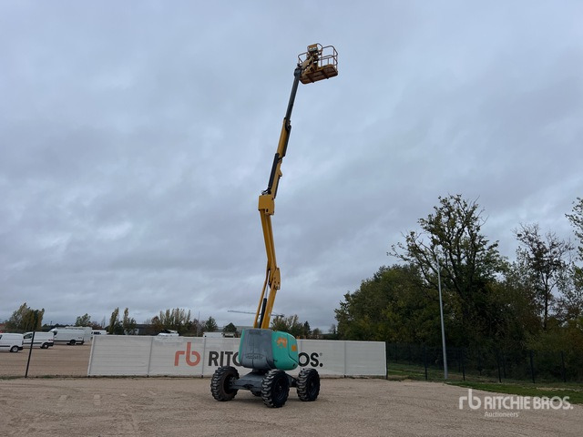 2012 Haulotte HA16PX 4WD Diesel Nacelle Articulee Articulating Boom Lift - Puomilava: kuva 2012 Haulotte HA16PX 4WD Diesel Nacelle Articulee Articulating Boom Lift - Puomilava 2012 Haulotte HA16PX 4WD Diesel Nacelle Articulee Articulating Boom Lift - Puomilava: kuva 2012 Haulotte HA16PX 4WD Diesel Nacelle Articulee Articulating Boom Lift - Puomilava