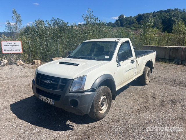 2012 Isuzu D-Max 4x4 Pickup - Avolava-auto: kuva 2012 Isuzu D-Max 4x4 Pickup - Avolava-auto 2012 Isuzu D-Max 4x4 Pickup - Avolava-auto: kuva 2012 Isuzu D-Max 4x4 Pickup - Avolava-auto
