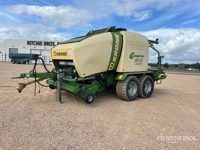 2012 Krone Comprima CV150XC Presse Enrubanneuse 2 Essieux T/A Round Baler - Pyöröpaalain: kuva 2012 Krone Comprima CV150XC Presse Enrubanneuse 2 Essieux T/A Round Baler - Pyöröpaalain 2012 Krone Comprima CV150XC Presse Enrubanneuse 2 Essieux T/A Round Baler - Pyöröpaalain: kuva 2012 Krone Comprima CV150XC Presse Enrubanneuse 2 Essieux T/A Round Baler - Pyöröpaalain