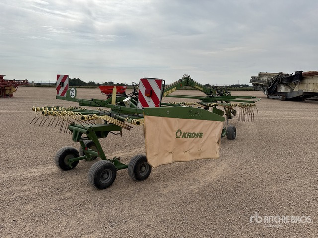 2012 Krone Swadro 710/26T 7.10 m 2 Rotor Andaineur Hay Rake - Pöyhin: kuva 2012 Krone Swadro 710/26T 7.10 m 2 Rotor Andaineur Hay Rake - Pöyhin 2012 Krone Swadro 710/26T 7.10 m 2 Rotor Andaineur Hay Rake - Pöyhin: kuva 2012 Krone Swadro 710/26T 7.10 m 2 Rotor Andaineur Hay Rake - Pöyhin