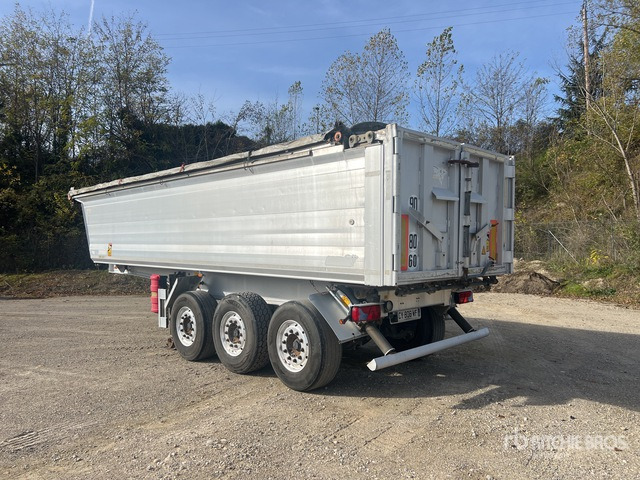 2013 Benalu SAS C39C17 Tri/A Semi-Remorque Benne 3 Essieux End Dump Trailer - Kippiauto perävaunu: kuva 2013 Benalu SAS C39C17 Tri/A Semi-Remorque Benne 3 Essieux End Dump Trailer - Kippiauto perävaunu 2013 Benalu SAS C39C17 Tri/A Semi-Remorque Benne 3 Essieux End Dump Trailer - Kippiauto perävaunu: kuva 2013 Benalu SAS C39C17 Tri/A Semi-Remorque Benne 3 Essieux End Dump Trailer - Kippiauto perävaunu