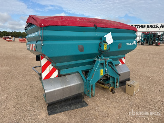 2014 Sulky X50WPB 44 m 3-Point 4000 L Epandeur A ... Fertilizer Spreader - Lannoitteenlevitin: kuva 2014 Sulky X50WPB 44 m 3-Point 4000 L Epandeur A ... Fertilizer Spreader - Lannoitteenlevitin 2014 Sulky X50WPB 44 m 3-Point 4000 L Epandeur A ... Fertilizer Spreader - Lannoitteenlevitin: kuva 2014 Sulky X50WPB 44 m 3-Point 4000 L Epandeur A ... Fertilizer Spreader - Lannoitteenlevitin