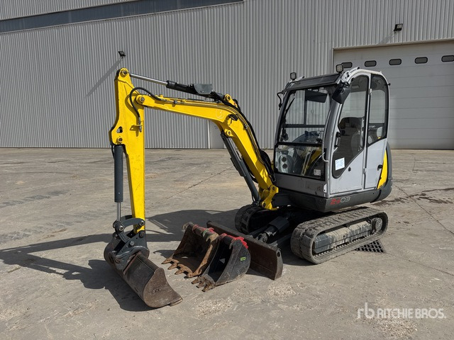 2014 Wacker Neuson 2503 Mini-Pelle Mini Excavator: <6.6t - Minikuormaaja: kuva 2014 Wacker Neuson 2503 Mini-Pelle Mini Excavator: <6.6t - Minikuormaaja 2014 Wacker Neuson 2503 Mini-Pelle Mini Excavator: <6.6t - Minikuormaaja: kuva 2014 Wacker Neuson 2503 Mini-Pelle Mini Excavator: <6.6t - Minikuormaaja