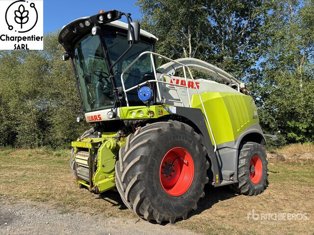 2015 Claas Jaguar 940 4WD Dynamic Power Ensileuse Forage Harvester - Itsekulkeva silppuri: kuva 2015 Claas Jaguar 940 4WD Dynamic Power Ensileuse Forage Harvester - Itsekulkeva silppuri 2015 Claas Jaguar 940 4WD Dynamic Power Ensileuse Forage Harvester - Itsekulkeva silppuri: kuva 2015 Claas Jaguar 940 4WD Dynamic Power Ensileuse Forage Harvester - Itsekulkeva silppuri