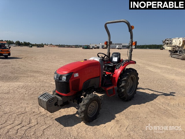 2015 Kubota STW34R 4WD Tracteur Utilitaire (Inoper ... Utility Tractor - Pientraktori: kuva 2015 Kubota STW34R 4WD Tracteur Utilitaire (Inoper ... Utility Tractor - Pientraktori 2015 Kubota STW34R 4WD Tracteur Utilitaire (Inoper ... Utility Tractor - Pientraktori: kuva 2015 Kubota STW34R 4WD Tracteur Utilitaire (Inoper ... Utility Tractor - Pientraktori