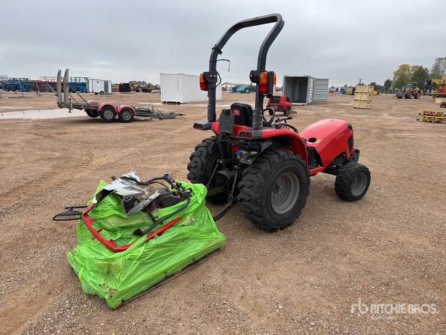 2015 Kubota STW34R 4WD Tracteur Utilitaire (Inoper ... Utility Tractor - Pientraktori: kuva 2015 Kubota STW34R 4WD Tracteur Utilitaire (Inoper ... Utility Tractor - Pientraktori 2015 Kubota STW34R 4WD Tracteur Utilitaire (Inoper ... Utility Tractor - Pientraktori: kuva 2015 Kubota STW34R 4WD Tracteur Utilitaire (Inoper ... Utility Tractor - Pientraktori