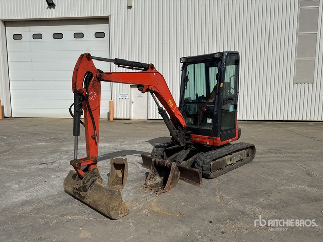 2015 Kubota U27-4 Mini-Pelle Mini Excavator: <6.6t - Minikuormaaja: kuva 2015 Kubota U27-4 Mini-Pelle Mini Excavator: <6.6t - Minikuormaaja 2015 Kubota U27-4 Mini-Pelle Mini Excavator: <6.6t - Minikuormaaja: kuva 2015 Kubota U27-4 Mini-Pelle Mini Excavator: <6.6t - Minikuormaaja