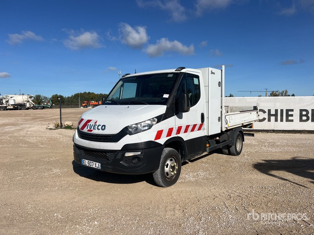 2017 Iveco 35C120 Camion Benne Dump Truck: Light Duty - Kippiauto kuorma-auto: kuva 2017 Iveco 35C120 Camion Benne Dump Truck: Light Duty - Kippiauto kuorma-auto 2017 Iveco 35C120 Camion Benne Dump Truck: Light Duty - Kippiauto kuorma-auto: kuva 2017 Iveco 35C120 Camion Benne Dump Truck: Light Duty - Kippiauto kuorma-auto