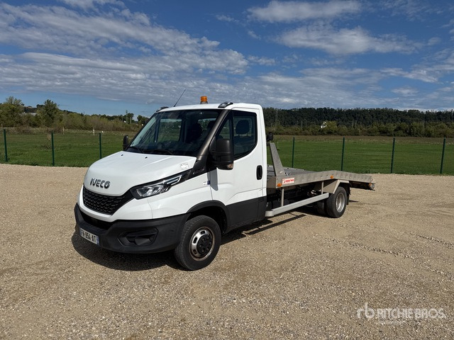 2020 Iveco 35C18 4x2 Camion Porte-Voiture 4x2 Tow Truck - Hinausauto: kuva 2020 Iveco 35C18 4x2 Camion Porte-Voiture 4x2 Tow Truck - Hinausauto 2020 Iveco 35C18 4x2 Camion Porte-Voiture 4x2 Tow Truck - Hinausauto: kuva 2020 Iveco 35C18 4x2 Camion Porte-Voiture 4x2 Tow Truck - Hinausauto