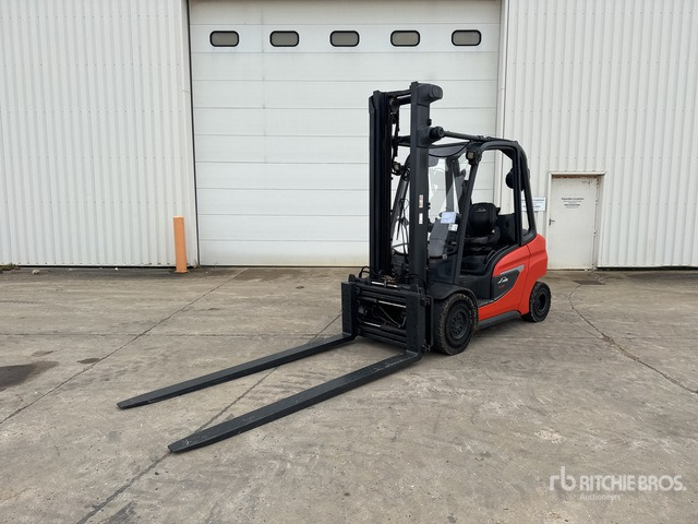 2020 Linde H35D-01 3500 kg Chariot Elevateur Forklift - Vastapainotrukki: kuva 2020 Linde H35D-01 3500 kg Chariot Elevateur Forklift - Vastapainotrukki 2020 Linde H35D-01 3500 kg Chariot Elevateur Forklift - Vastapainotrukki: kuva 2020 Linde H35D-01 3500 kg Chariot Elevateur Forklift - Vastapainotrukki