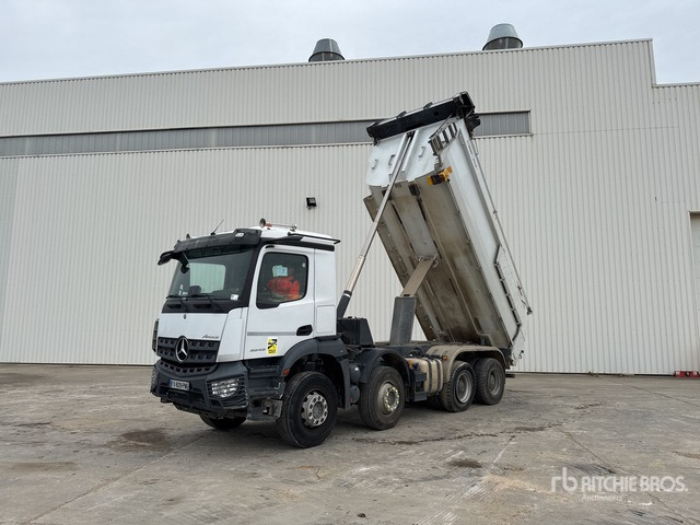 2021 Mercedes-Benz Arocs 3243 Camion Benne 8x4 Tri/A Dump Truck - Kippiauto kuorma-auto: kuva 2021 Mercedes-Benz Arocs 3243 Camion Benne 8x4 Tri/A Dump Truck - Kippiauto kuorma-auto 2021 Mercedes-Benz Arocs 3243 Camion Benne 8x4 Tri/A Dump Truck - Kippiauto kuorma-auto: kuva 2021 Mercedes-Benz Arocs 3243 Camion Benne 8x4 Tri/A Dump Truck - Kippiauto kuorma-auto