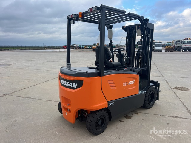 2023 Doosan B35X-7 PLUS 3500 kg Chariot Elevateur Elect ... Electric Forklift - Sähkötrukki: kuva 2023 Doosan B35X-7 PLUS 3500 kg Chariot Elevateur Elect ... Electric Forklift - Sähkötrukki 2023 Doosan B35X-7 PLUS 3500 kg Chariot Elevateur Elect ... Electric Forklift - Sähkötrukki: kuva 2023 Doosan B35X-7 PLUS 3500 kg Chariot Elevateur Elect ... Electric Forklift - Sähkötrukki