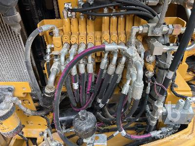 Minikuormaaja CAT 305.5E2 Mini-Pelle: kuva Minikuormaaja CAT 305.5E2 Mini-Pelle