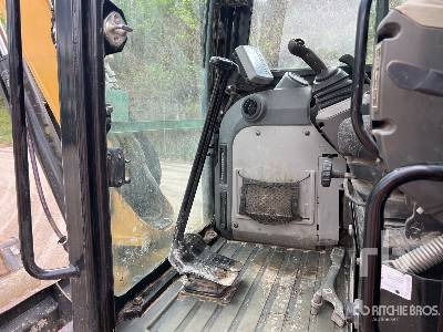 Minikuormaaja CAT 305.5E2 Mini-Pelle: kuva Minikuormaaja CAT 305.5E2 Mini-Pelle