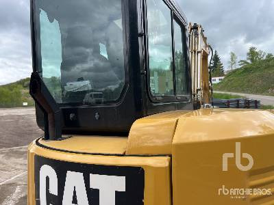 Minikuormaaja CAT 305.5E2 Mini-Pelle: kuva Minikuormaaja CAT 305.5E2 Mini-Pelle