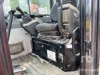 Minikuormaaja CAT 305.5E2 Mini-Pelle: kuva Minikuormaaja CAT 305.5E2 Mini-Pelle