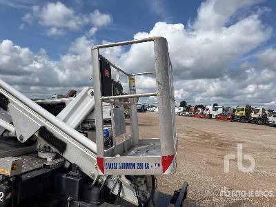 Itsekulkevat henkilönostimet IVECO 35-120 2017 Multitel MX210 21 m on Cam ...: kuva Itsekulkevat henkilönostimet IVECO 35-120 2017 Multitel MX210 21 m on Cam ...