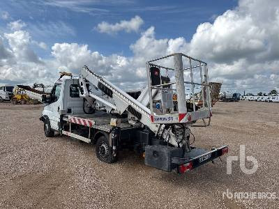 IVECO 35-120 2017 Multitel MX210 21 m on Cam ... - Itsekulkevat henkilönostimet: kuva IVECO 35-120 2017 Multitel MX210 21 m on Cam ... - Itsekulkevat henkilönostimet IVECO 35-120 2017 Multitel MX210 21 m on Cam ... - Itsekulkevat henkilönostimet: kuva IVECO 35-120 2017 Multitel MX210 21 m on Cam ... - Itsekulkevat henkilönostimet