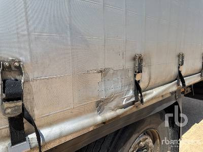 Kippiauto puoliperävaunu KRONE SD Tri/A Semi-Remorque A Rideaux C ...: kuva Kippiauto puoliperävaunu KRONE SD Tri/A Semi-Remorque A Rideaux C ...