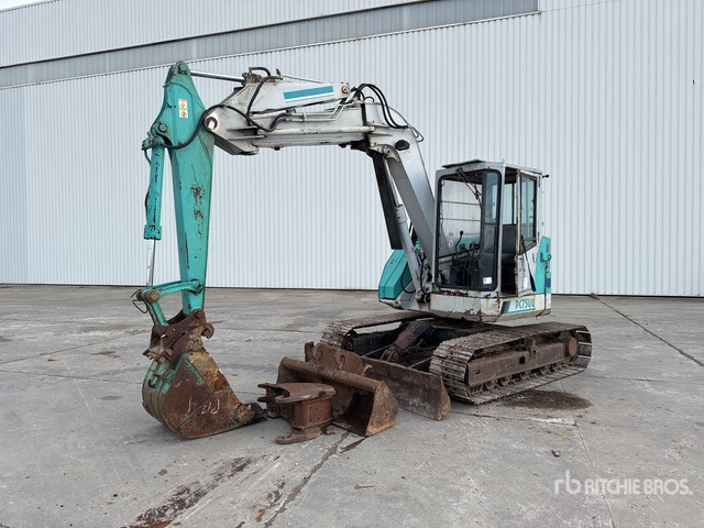 Komatsu PC75UU Pelle Hydraulique sur Chenilles - Telakaivukone: kuva Komatsu PC75UU Pelle Hydraulique sur Chenilles - Telakaivukone Komatsu PC75UU Pelle Hydraulique sur Chenilles - Telakaivukone: kuva Komatsu PC75UU Pelle Hydraulique sur Chenilles - Telakaivukone