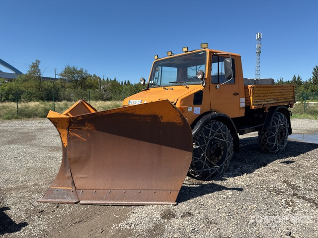 1982 Unimog 425C 4x4 Camion De Service 4x4 Service Truck - Kunnallis-/ Erikoisajoneuvot, Kuorma-auto: kuva 1982 Unimog 425C 4x4 Camion De Service 4x4 Service Truck - Kunnallis-/ Erikoisajoneuvot, Kuorma-auto 1982 Unimog 425C 4x4 Camion De Service 4x4 Service Truck - Kunnallis-/ Erikoisajoneuvot, Kuorma-auto: kuva 1982 Unimog 425C 4x4 Camion De Service 4x4 Service Truck - Kunnallis-/ Erikoisajoneuvot, Kuorma-auto