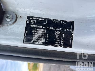 MERCEDES BENZ ANTOS 3240 8x2 Twin-Steer Rear Loader Cami ... - Roska-auto: kuva MERCEDES BENZ ANTOS 3240 8x2 Twin-Steer Rear Loader Cami ... - Roska-auto MERCEDES BENZ ANTOS 3240 8x2 Twin-Steer Rear Loader Cami ... - Roska-auto: kuva MERCEDES BENZ ANTOS 3240 8x2 Twin-Steer Rear Loader Cami ... - Roska-auto