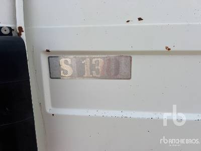 Kippiauto kuorma-auto RENAULT S130 4x2 Camion Benne: kuva Kippiauto kuorma-auto RENAULT S130 4x2 Camion Benne