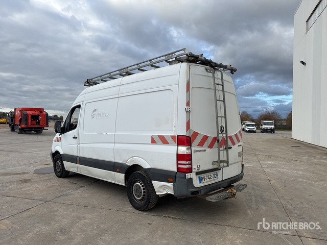 2011 Mercedes Benz Sprinter 313 CDI Vehicule Utilitaire Cargo Van - Tavara-auto: kuva 2011 Mercedes Benz Sprinter 313 CDI Vehicule Utilitaire Cargo Van - Tavara-auto 2011 Mercedes Benz Sprinter 313 CDI Vehicule Utilitaire Cargo Van - Tavara-auto: kuva 2011 Mercedes Benz Sprinter 313 CDI Vehicule Utilitaire Cargo Van - Tavara-auto