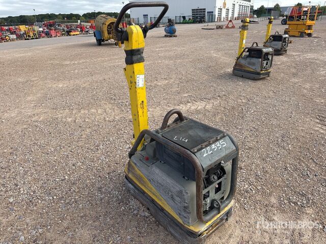 Wacker Neuson Vibratory Plate Compactor - Tärylevy: kuva Wacker Neuson Vibratory Plate Compactor - Tärylevy Wacker Neuson Vibratory Plate Compactor - Tärylevy: kuva Wacker Neuson Vibratory Plate Compactor - Tärylevy