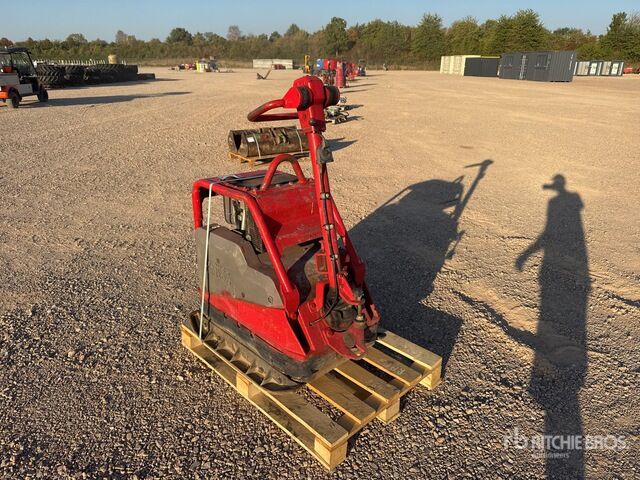 Wacker Neuson Vibratory Plate Compactor - Tärylevy: kuva Wacker Neuson Vibratory Plate Compactor - Tärylevy Wacker Neuson Vibratory Plate Compactor - Tärylevy: kuva Wacker Neuson Vibratory Plate Compactor - Tärylevy