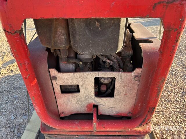Tärylevy Wacker Neuson Vibratory Plate Compactor: kuva Tärylevy Wacker Neuson Vibratory Plate Compactor