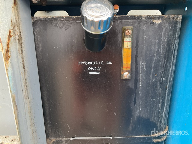 2007 Genie GS5390 4x4 Diesel Scissor Lift - Saksilava: kuva 2007 Genie GS5390 4x4 Diesel Scissor Lift - Saksilava 2007 Genie GS5390 4x4 Diesel Scissor Lift - Saksilava: kuva 2007 Genie GS5390 4x4 Diesel Scissor Lift - Saksilava