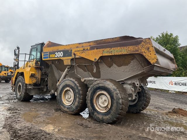 2007 Komatsu HM300-2 Articulated Dump Truck - Nivelkippiauto: kuva 2007 Komatsu HM300-2 Articulated Dump Truck - Nivelkippiauto 2007 Komatsu HM300-2 Articulated Dump Truck - Nivelkippiauto: kuva 2007 Komatsu HM300-2 Articulated Dump Truck - Nivelkippiauto