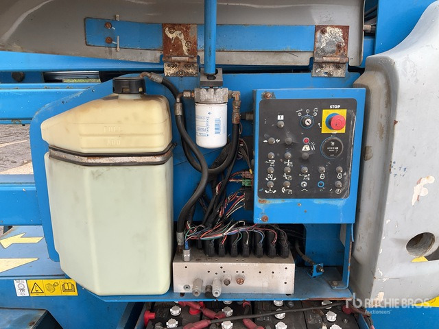 2012 Genie Z45/25J 2WD Hybrid Articulating Boom Lift - Puomilava: kuva 2012 Genie Z45/25J 2WD Hybrid Articulating Boom Lift - Puomilava 2012 Genie Z45/25J 2WD Hybrid Articulating Boom Lift - Puomilava: kuva 2012 Genie Z45/25J 2WD Hybrid Articulating Boom Lift - Puomilava