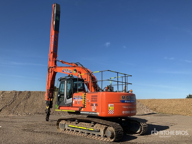 2013 Hitachi ZX225USLC-3 Telescopic Excavator Tracked Excavator - Telakaivukone: kuva 2013 Hitachi ZX225USLC-3 Telescopic Excavator Tracked Excavator - Telakaivukone 2013 Hitachi ZX225USLC-3 Telescopic Excavator Tracked Excavator - Telakaivukone: kuva 2013 Hitachi ZX225USLC-3 Telescopic Excavator Tracked Excavator - Telakaivukone
