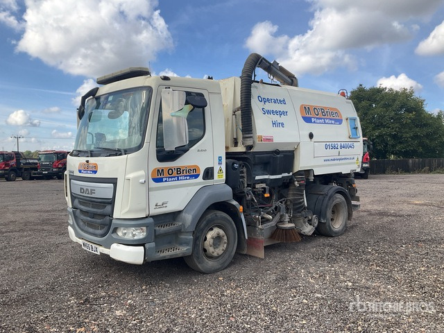Lakaisuauto 2015 DAF LF Euro 6 2015 Johnston on Sweeper Truck: kuva Lakaisuauto 2015 DAF LF Euro 6 2015 Johnston on Sweeper Truck