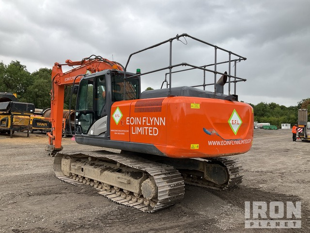 2015 Hitachi ZX210LC-5B Tracked Excavator - Telakaivukone: kuva 2015 Hitachi ZX210LC-5B Tracked Excavator - Telakaivukone 2015 Hitachi ZX210LC-5B Tracked Excavator - Telakaivukone: kuva 2015 Hitachi ZX210LC-5B Tracked Excavator - Telakaivukone