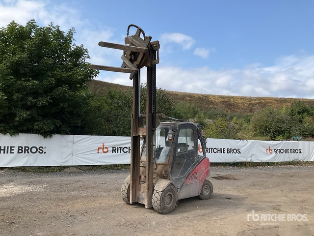 2015 Linde H30D-02 3000 kg Forklift - Dieseltrukki: kuva 2015 Linde H30D-02 3000 kg Forklift - Dieseltrukki 2015 Linde H30D-02 3000 kg Forklift - Dieseltrukki: kuva 2015 Linde H30D-02 3000 kg Forklift - Dieseltrukki