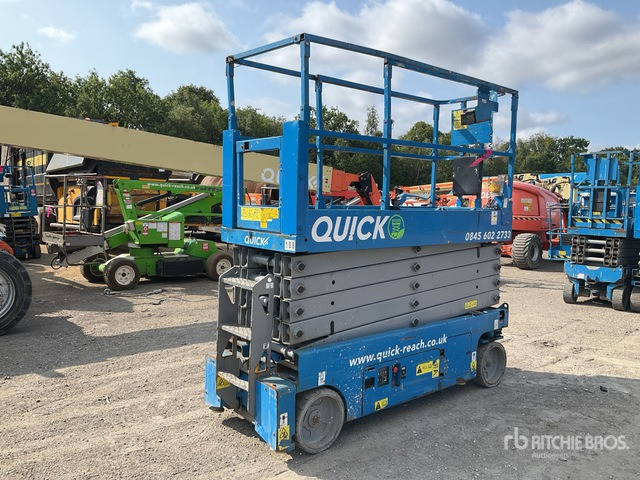 2017 Genie GS3232 Electric Scissor Lift - Saksilava: kuva 2017 Genie GS3232 Electric Scissor Lift - Saksilava 2017 Genie GS3232 Electric Scissor Lift - Saksilava: kuva 2017 Genie GS3232 Electric Scissor Lift - Saksilava