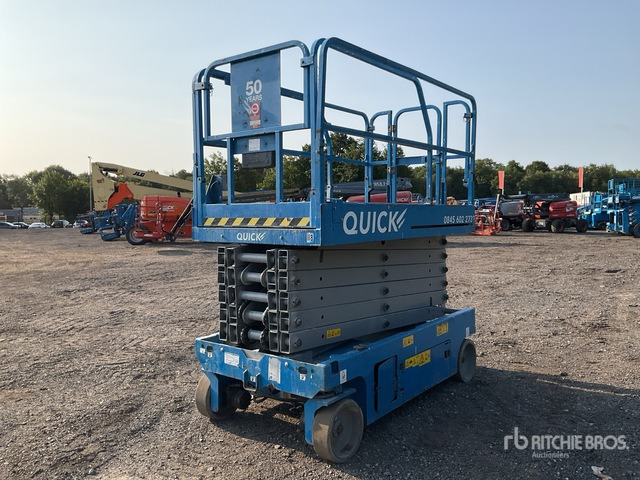 2017 Genie GS4047 Electric Scissor Lift - Saksilava: kuva 2017 Genie GS4047 Electric Scissor Lift - Saksilava 2017 Genie GS4047 Electric Scissor Lift - Saksilava: kuva 2017 Genie GS4047 Electric Scissor Lift - Saksilava